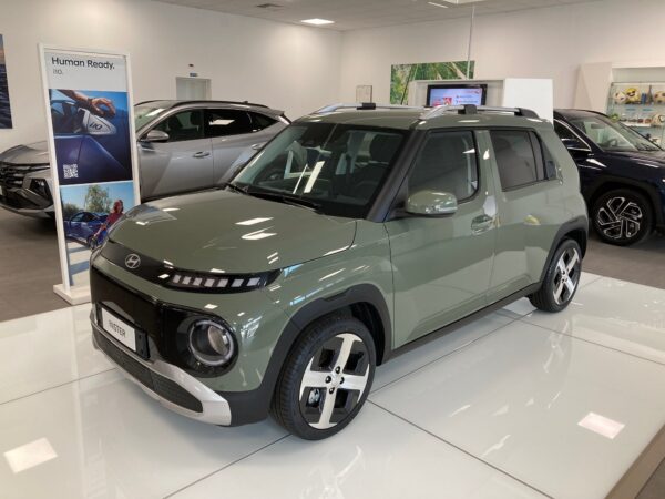 Hyundai Inster 49 KWh XClass + 17"