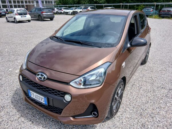 Hyundai i10 1.0 Benzina Tech