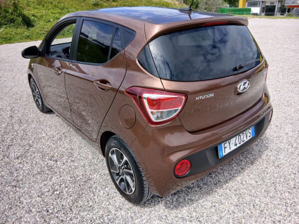 Hyundai i10 1.0 Benzina Tech