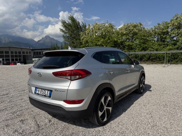 Hyundai Tucson 1.7 CRDI XPossible