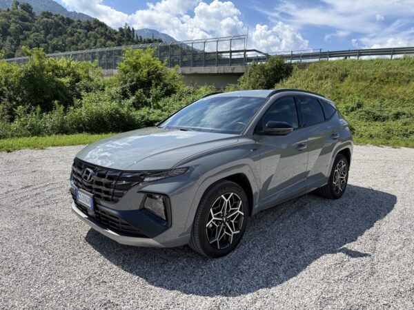 Hyundai Tucson 1.6 HEV A/T NLine + HSS