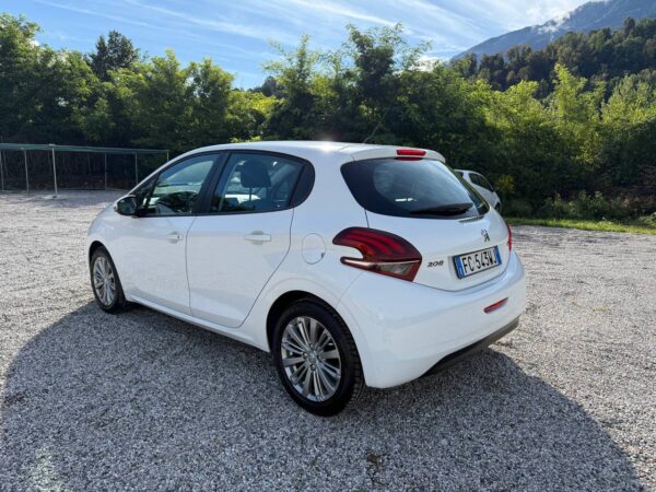 Peugeot 208 1.2 Benzina Active