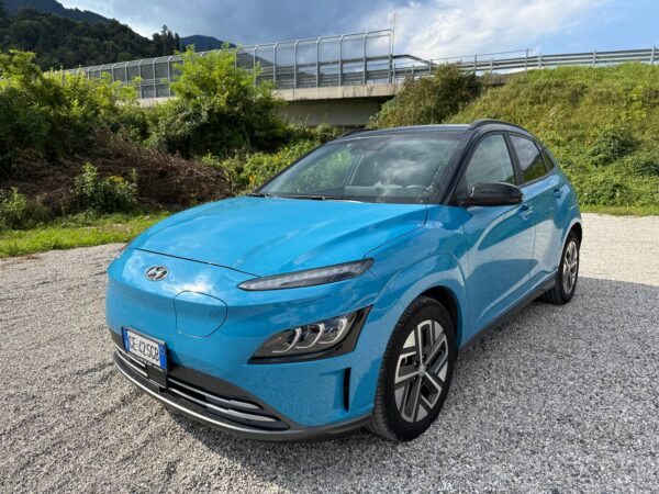 Hyundai Kona 64 KWh XClass + TT