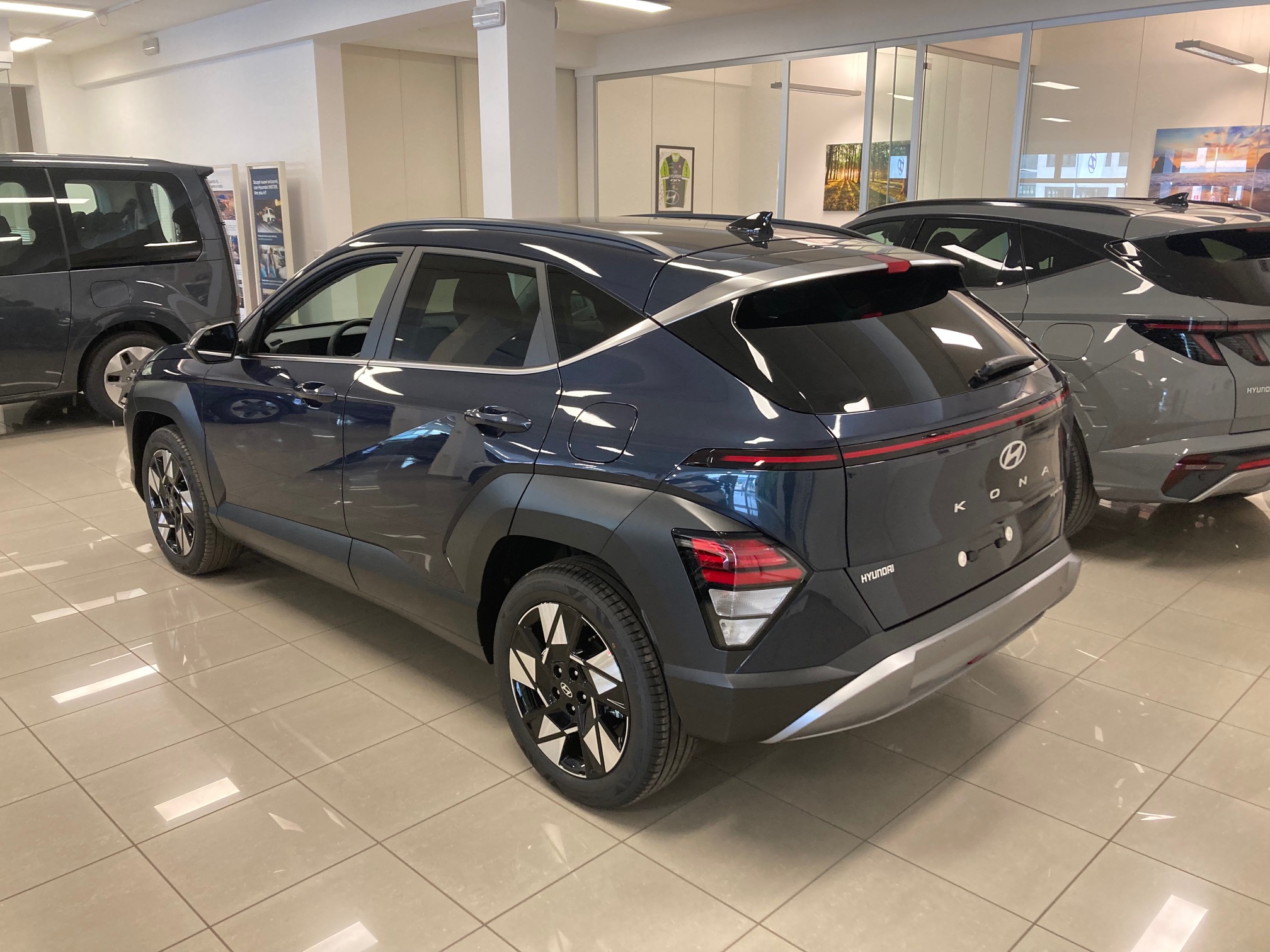 Hyundai Kona 1.6 HEV Business
