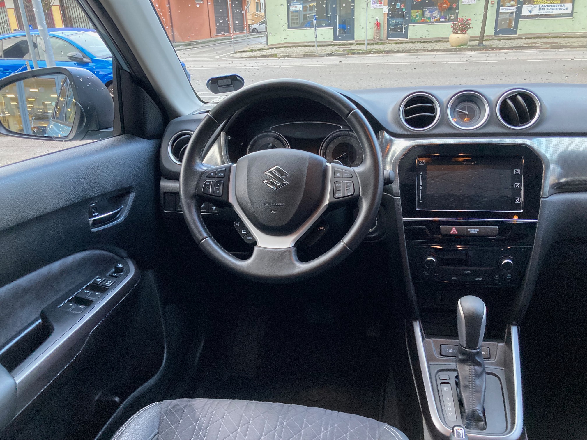 Suzuki Vitara 1.4 Benzina A/T Starview