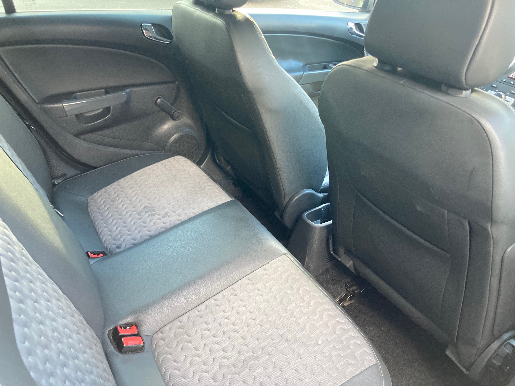 Opel Corsa 1.4 benzina Cosmo