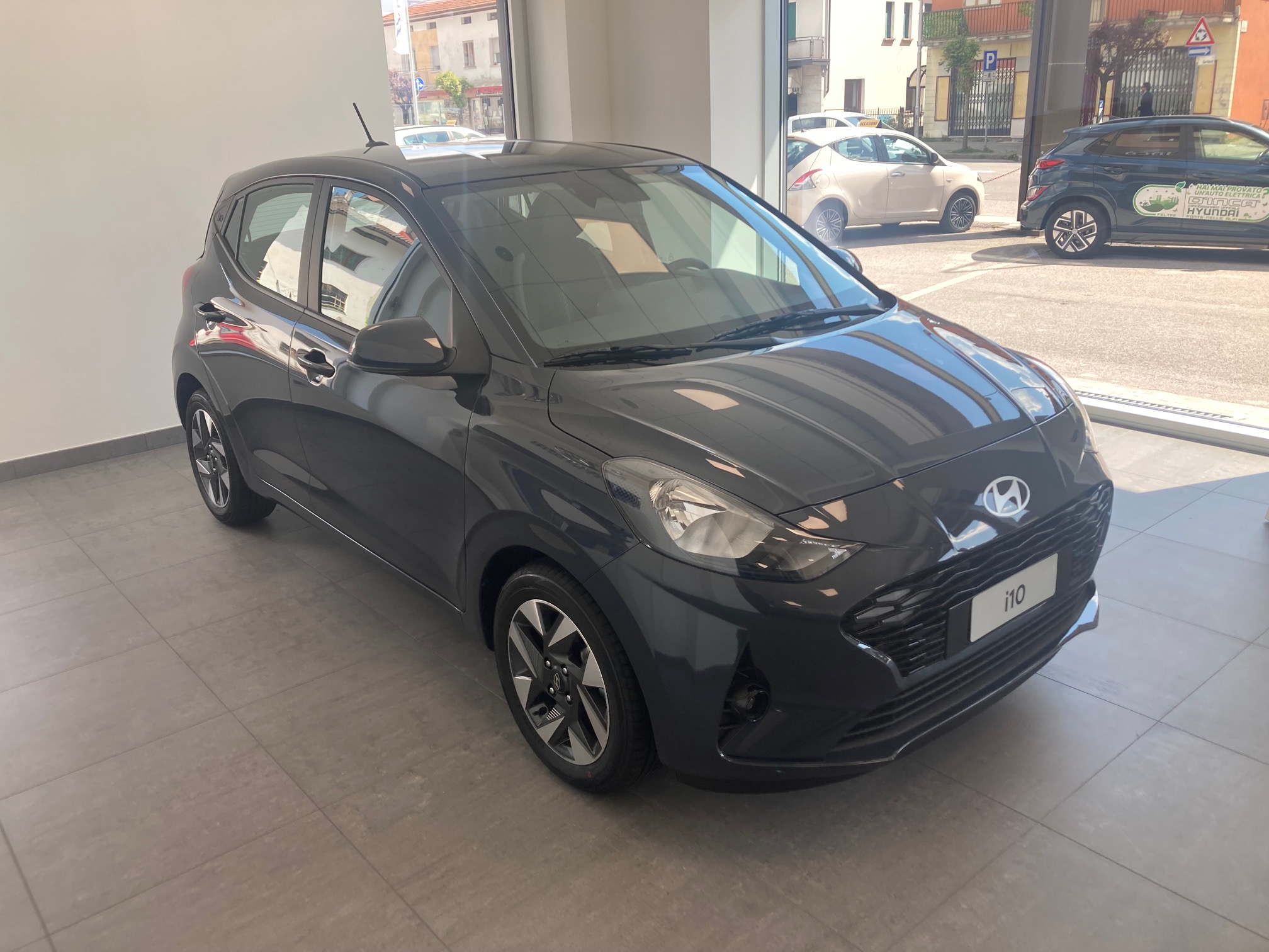 Hyundai i10 1.0 Benzina Connectline