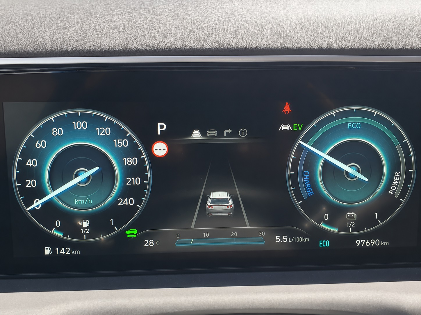 Hyundai Tucson 1.6 HEV 4WD XLine